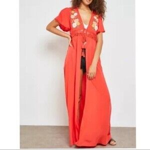 FOREVER 21 Tie Detail Embroidered Kimono Red Size S